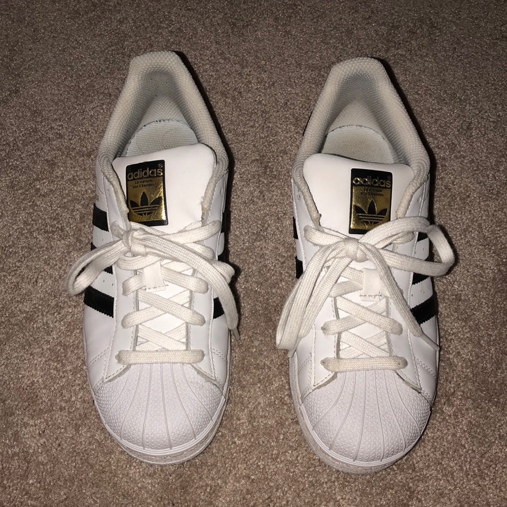 adidas superstars